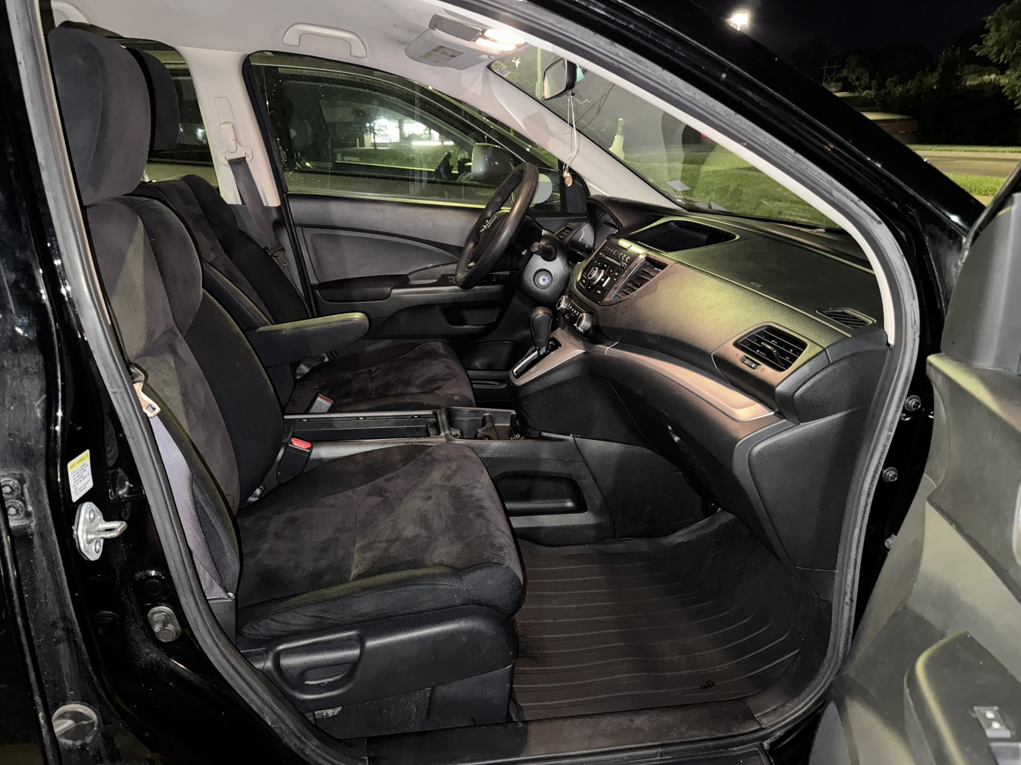 After: detailed CR-V front interior